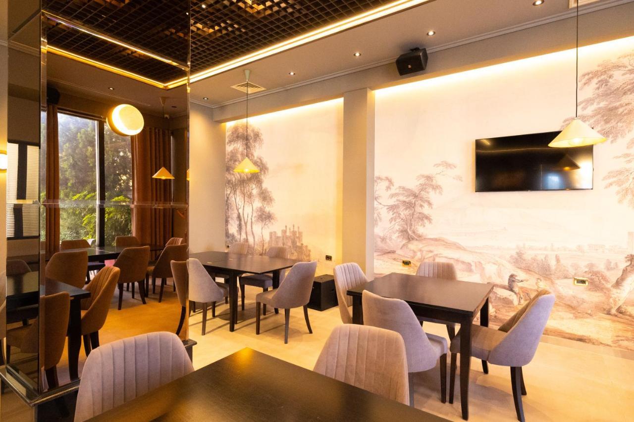 New Donantelo Hotel Avlonya Dış mekan fotoğraf