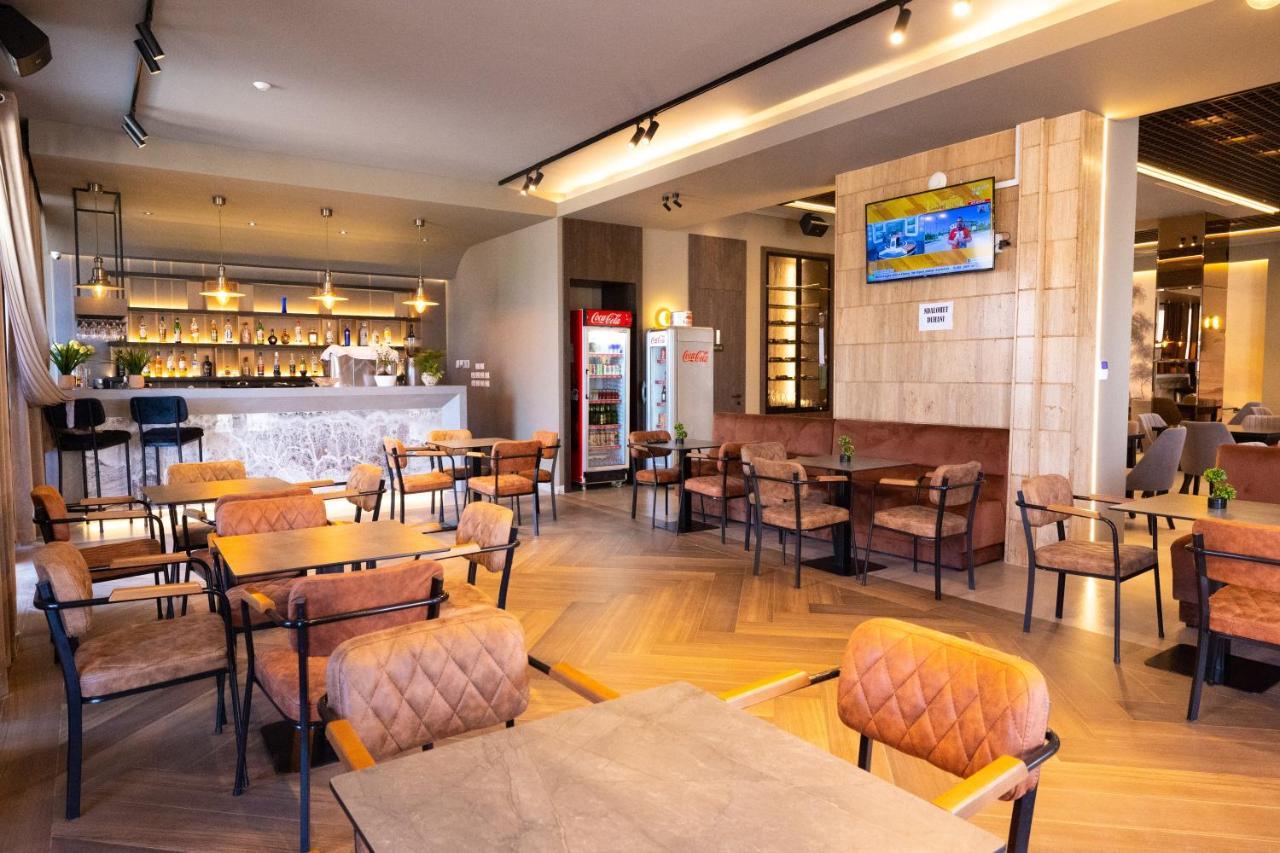 New Donantelo Hotel Avlonya Dış mekan fotoğraf