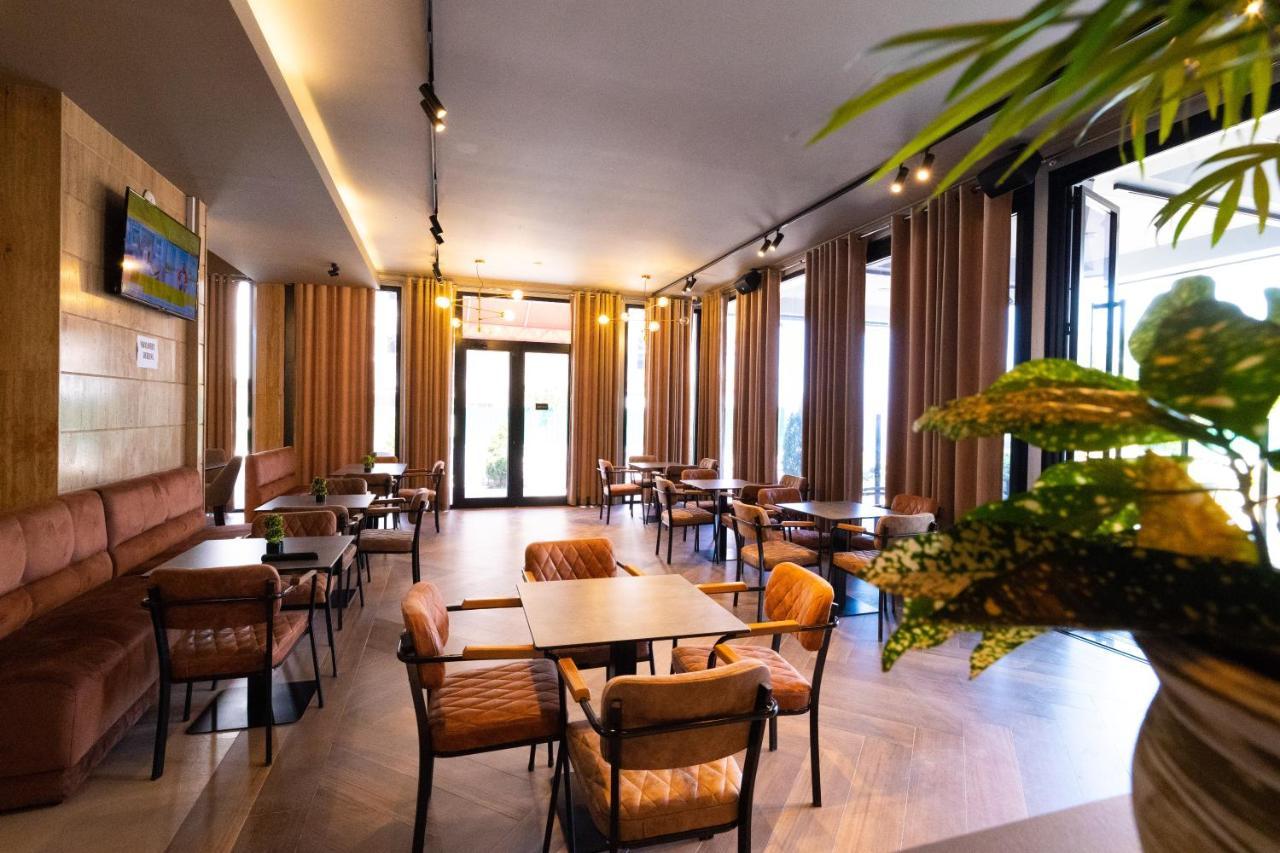 New Donantelo Hotel Avlonya Dış mekan fotoğraf