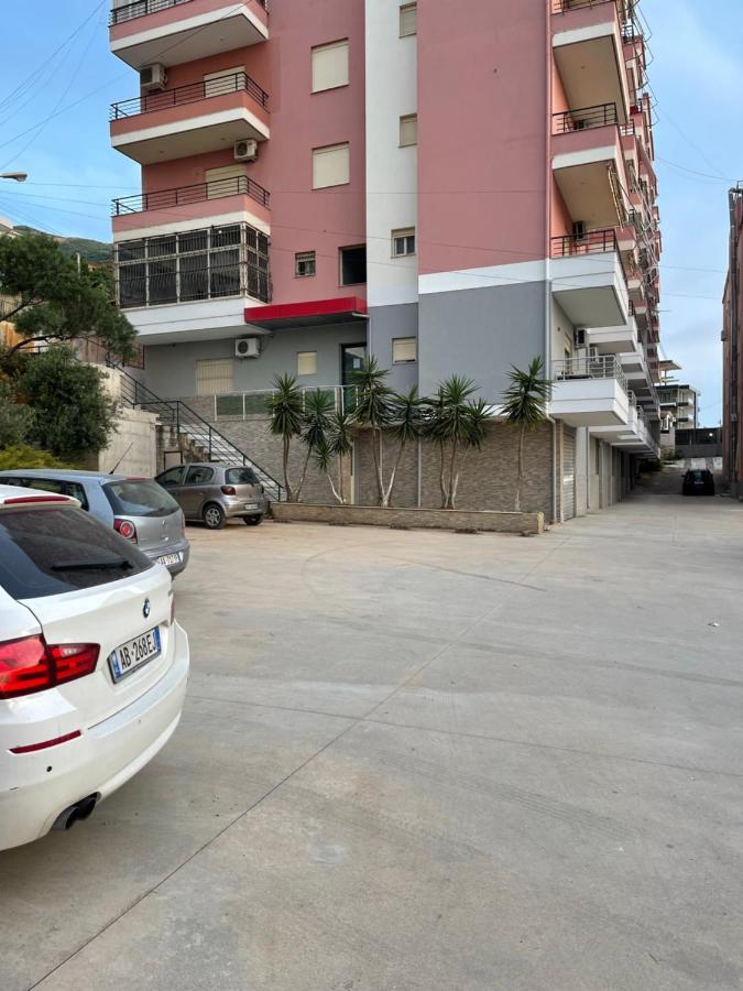 New Donantelo Hotel Avlonya Dış mekan fotoğraf