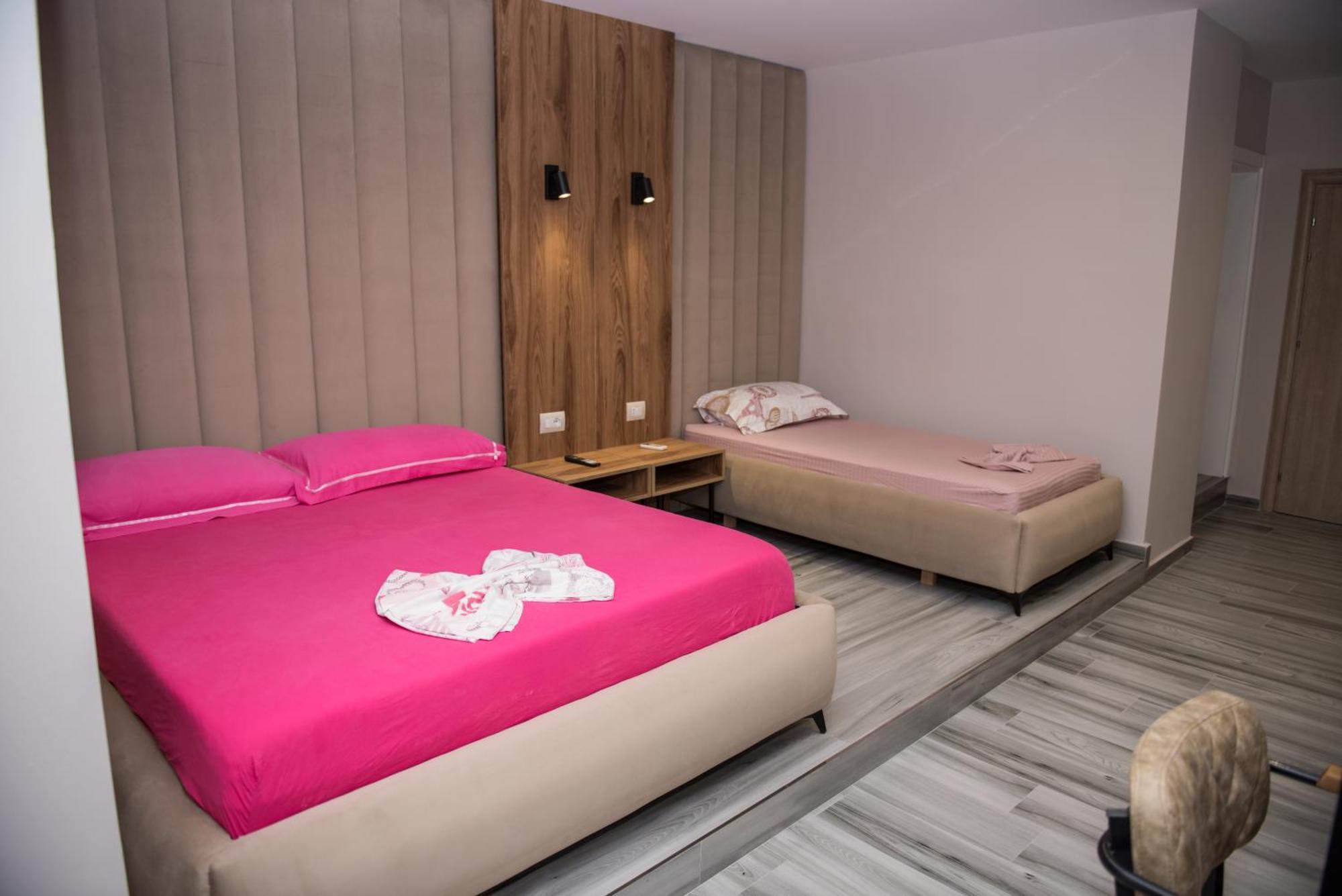 New Donantelo Hotel Avlonya Dış mekan fotoğraf